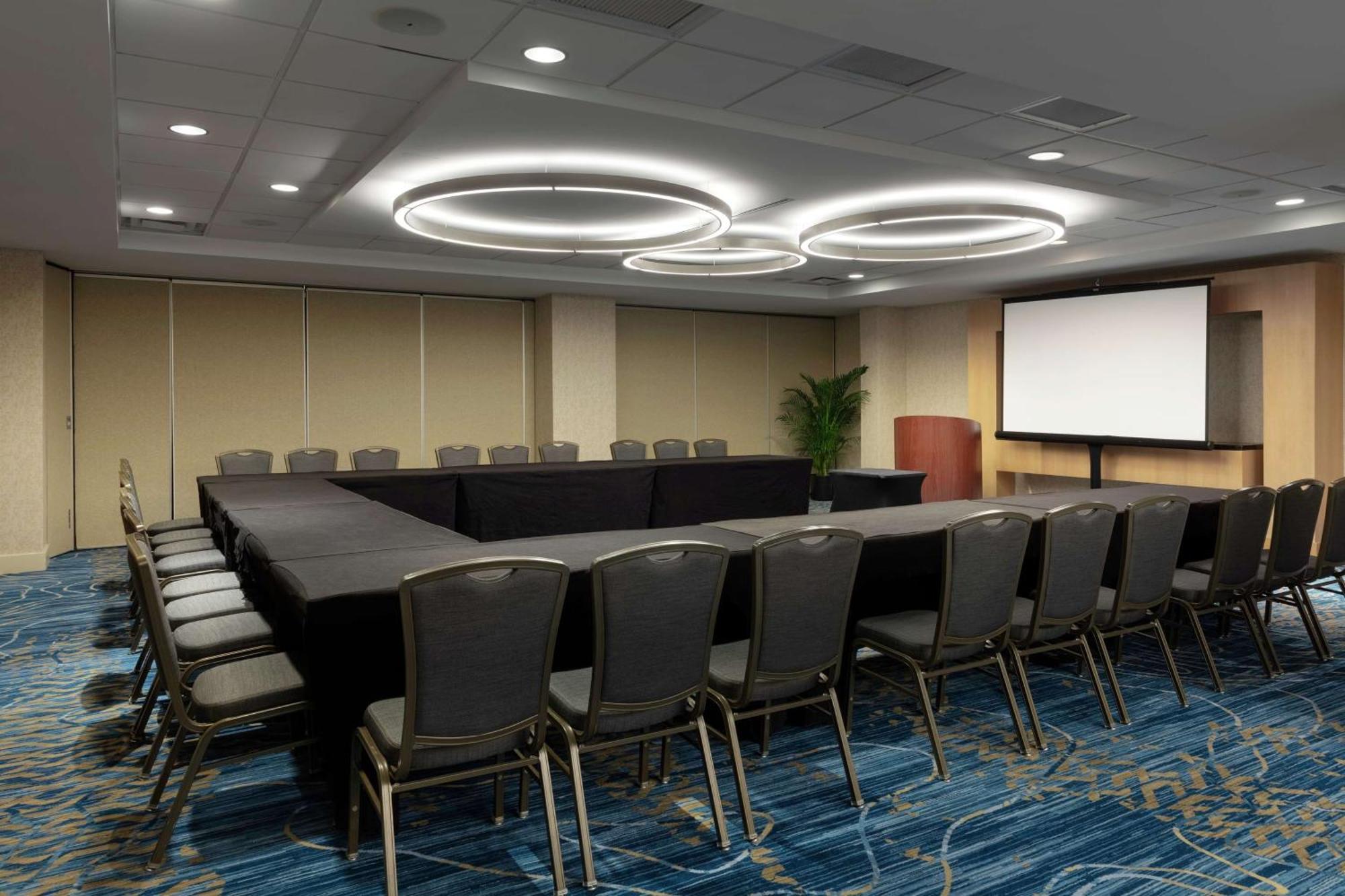 Hilton Clearwater Beach Resort & Spa Bagian luar foto